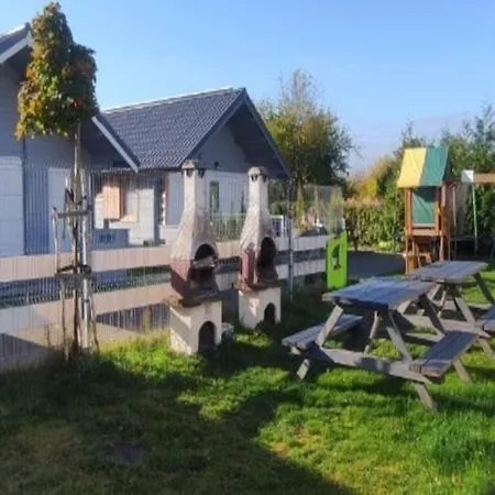 度假居 In Near Sandy