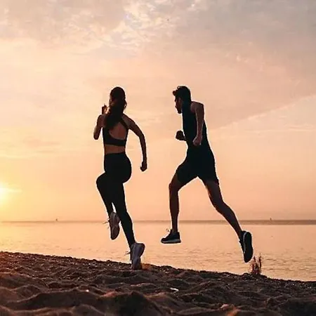 In Near Sandy 尤斯托尼莫斯基