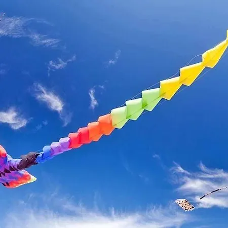 Hébergement de vacances Cozy And Comfortable Homes With Terraces