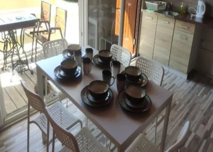 Cozy And Comfortable Homes With Terraces Hébergement de vacances Ustronie Morskie